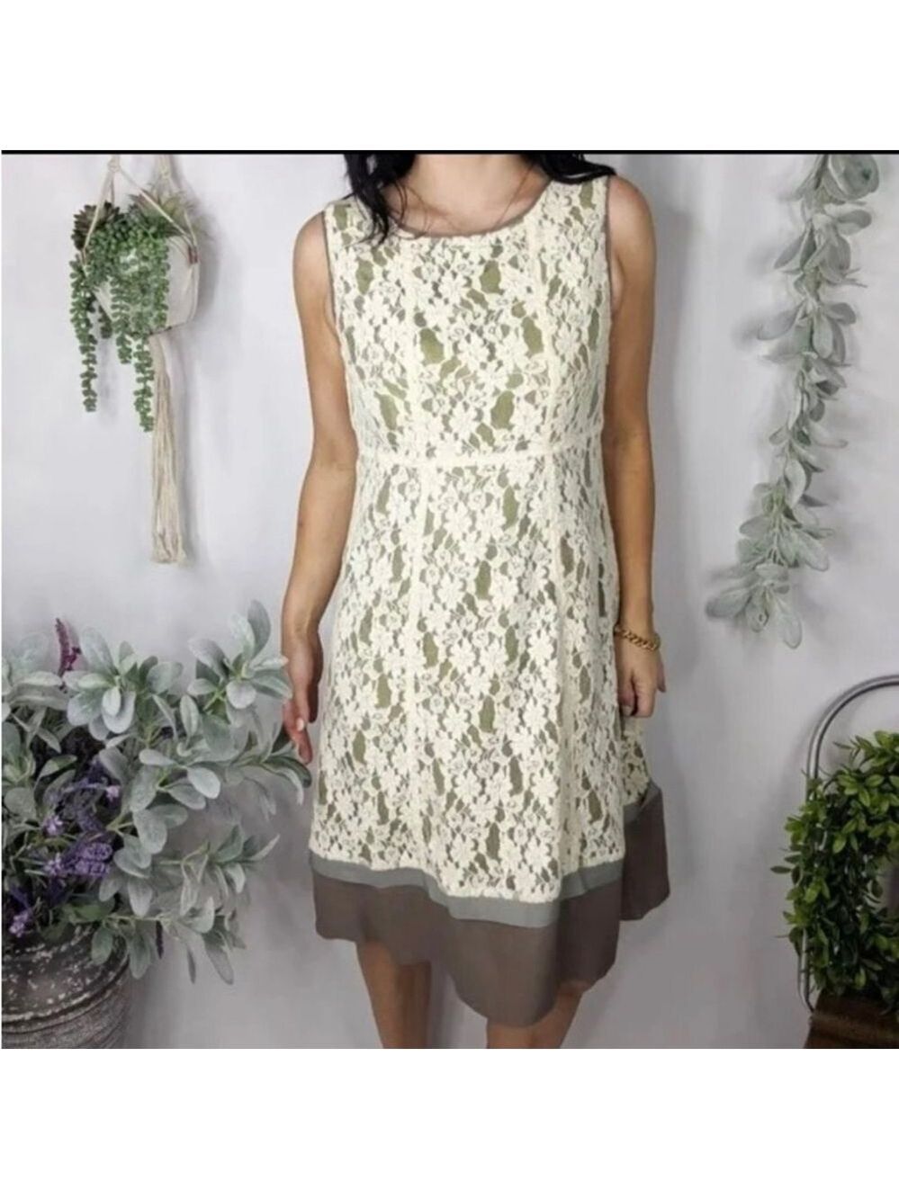 Sundance Orly Dress Womens 12 Cream Lace Overlay Green Silk Trim Sleeveless Knee